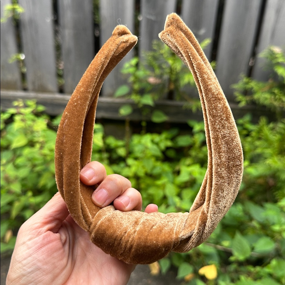 Velvet Tan Knotted Headband - Picture 5 of 10